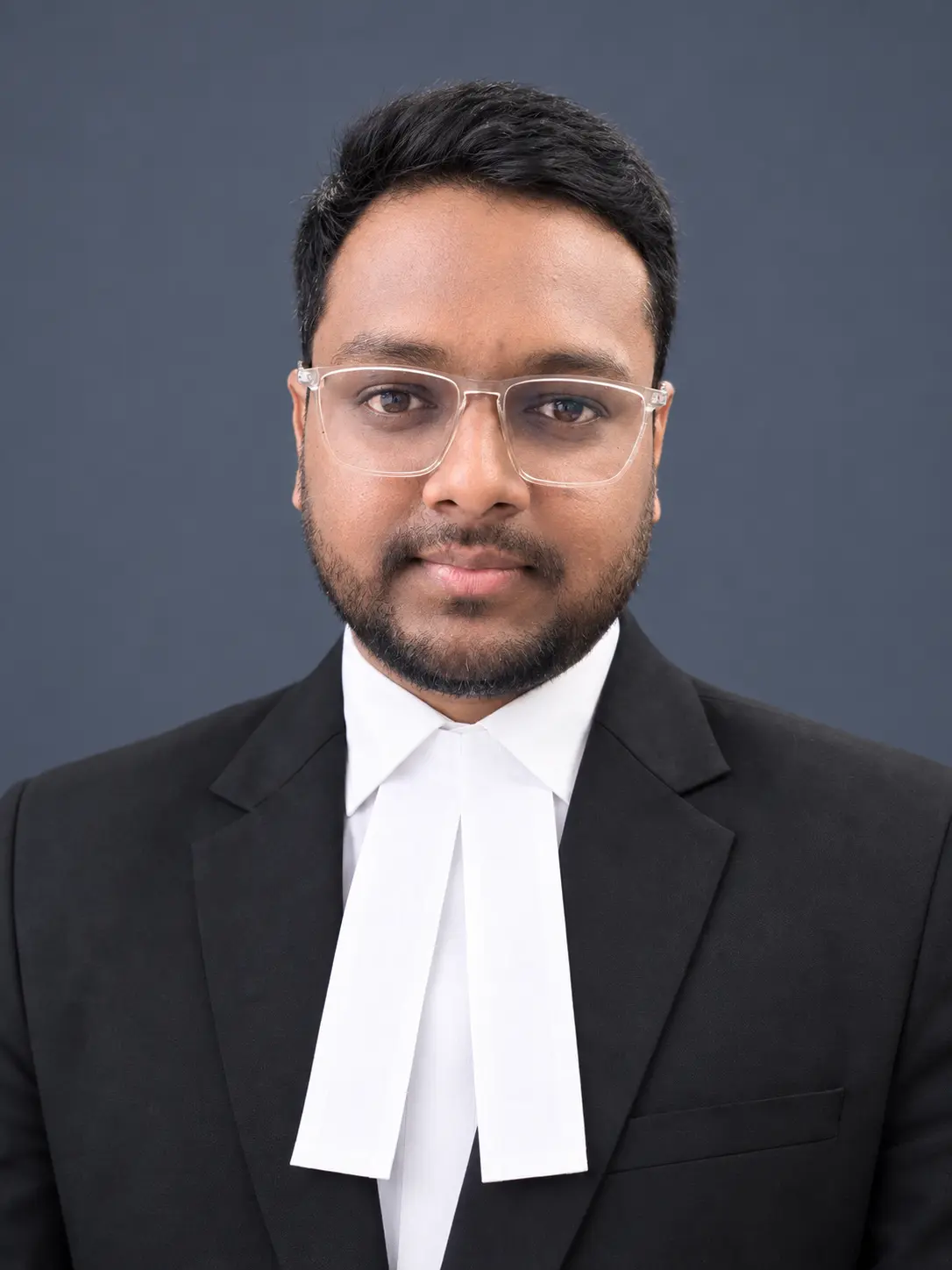 Advocate Manish Kashyap, divorce lawyer in Dwarka Sector 10